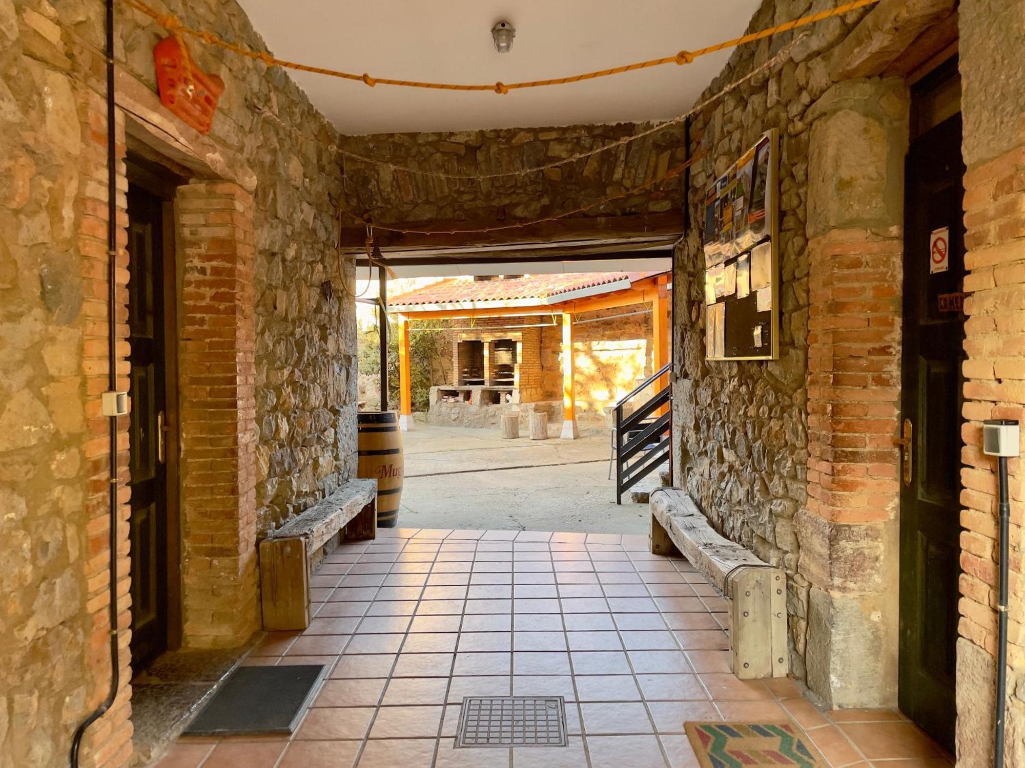 Albergue Valle De Arbas Cubillas de Arbas Exterior photo